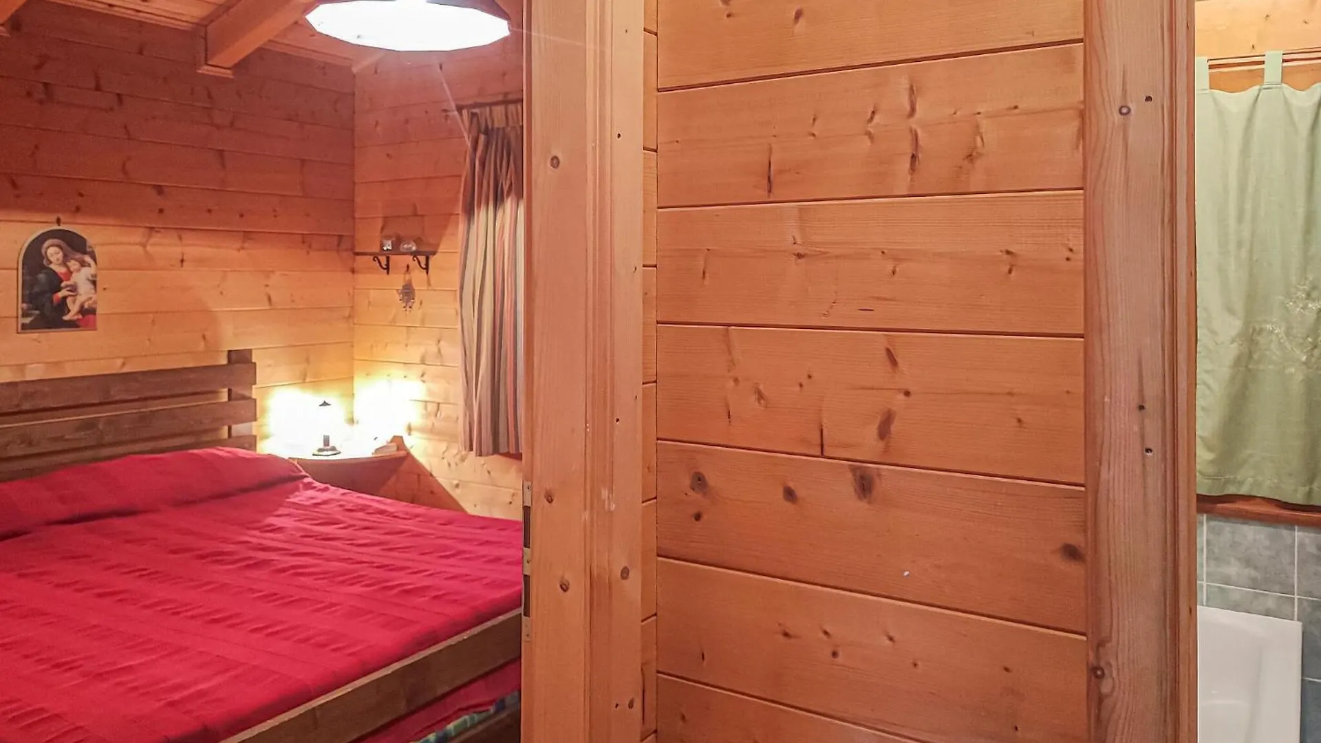펜션 Alcantara Chalet 모타카마스트라